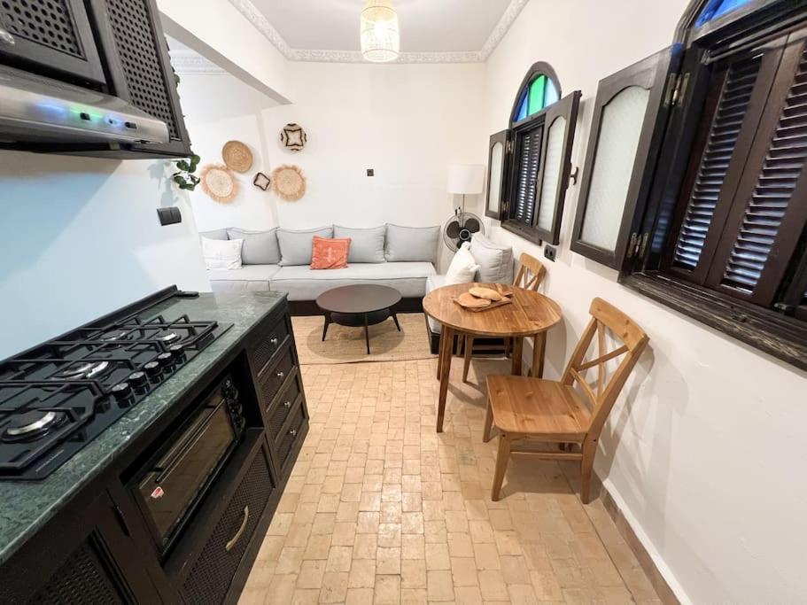 House In Old Medina For 10 Guests Tanger
