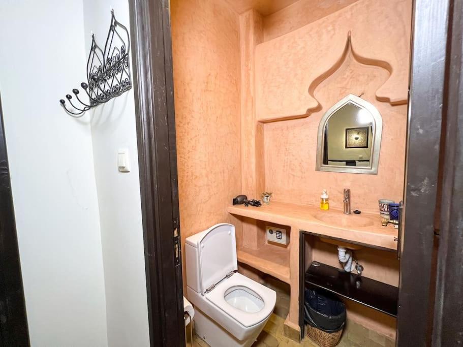 House In Old Medina For 10 Guests Vakantiehuis Tanger