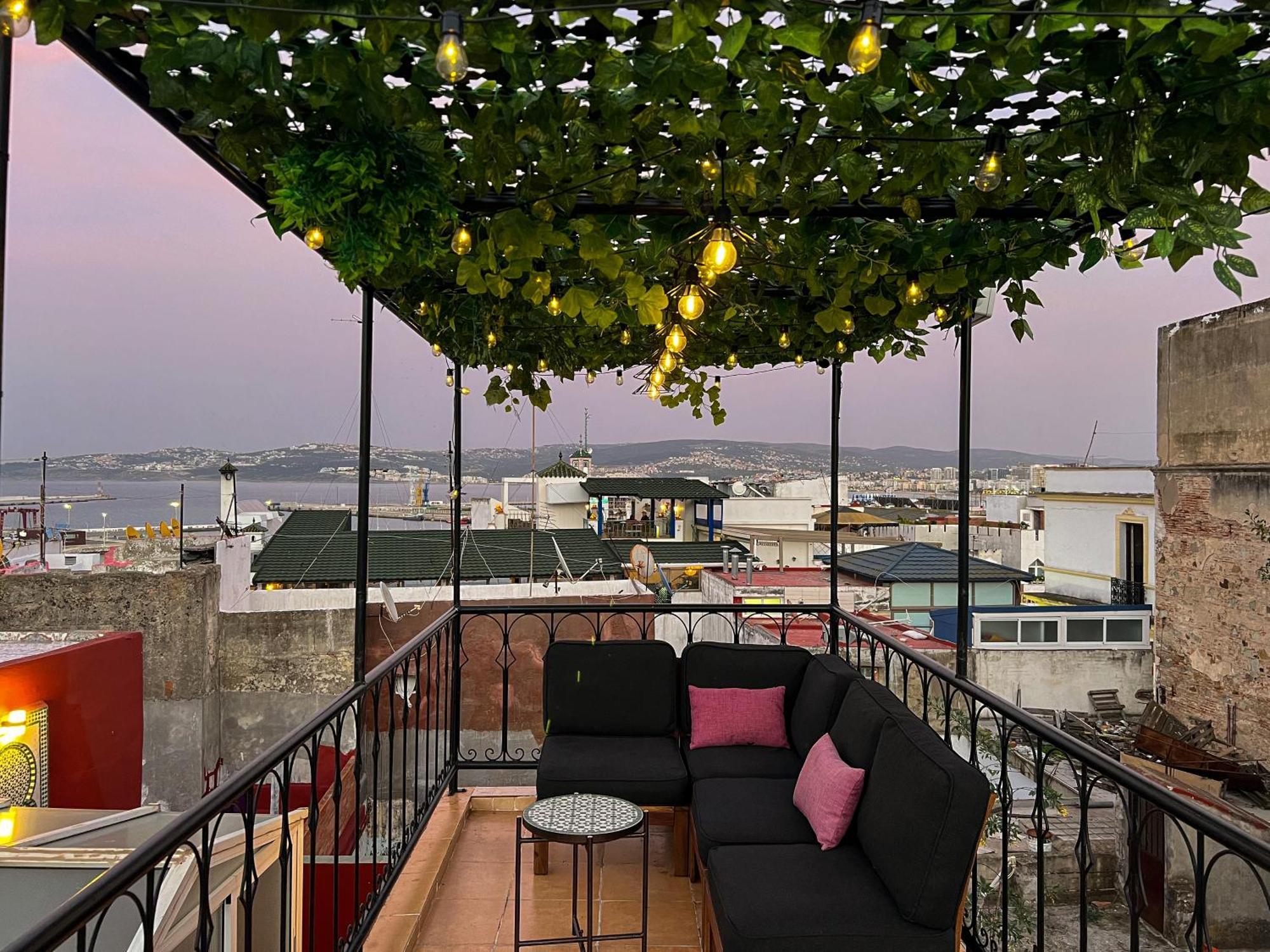 House In Old Medina For 10 Guests Vakantiehuis