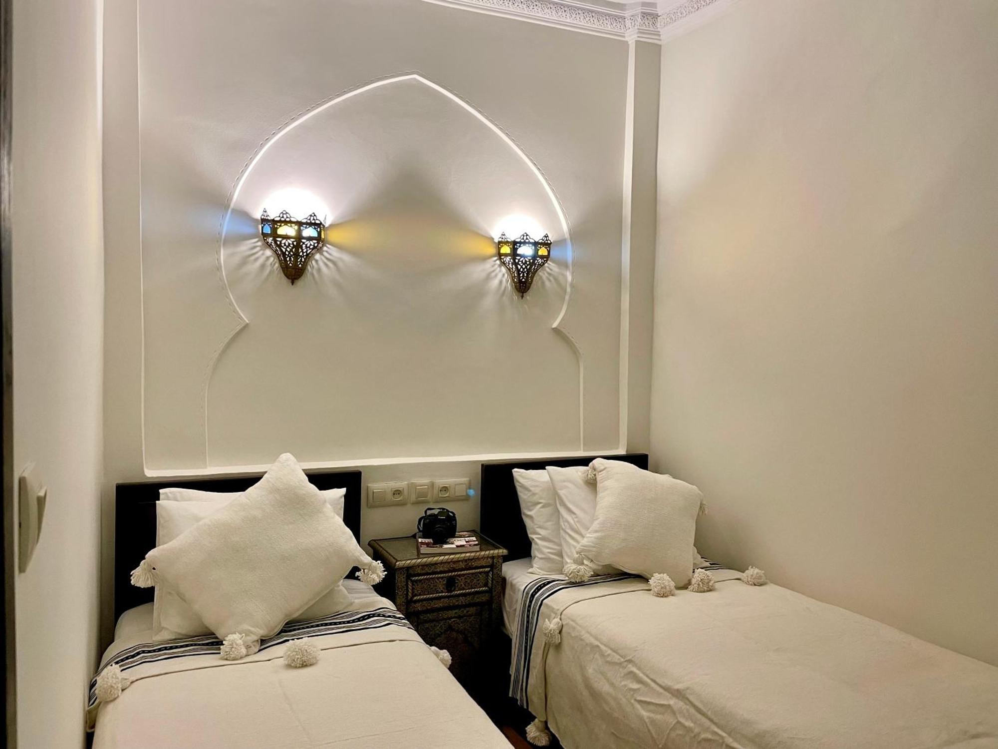 House In Old Medina For 10 Guests *